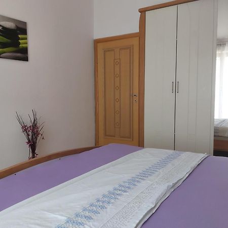 Beautiful Apartment 80 M From The Sea Marusici  Kamer foto